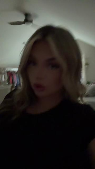 @addyisdatingyourdaddy
