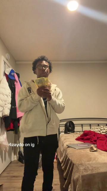 @4zaydo