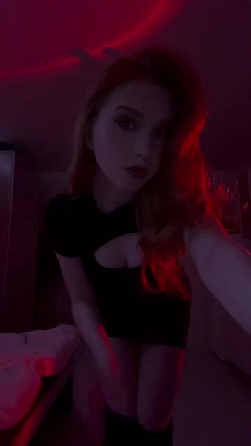 @_wwikss1