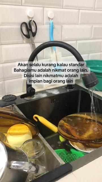 @Nuy