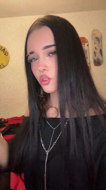 @Sonya🪻