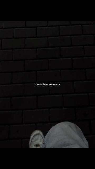 @𝓜.