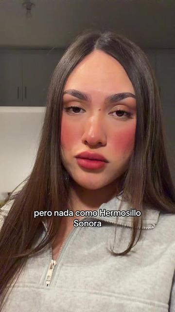 @nicolehertor