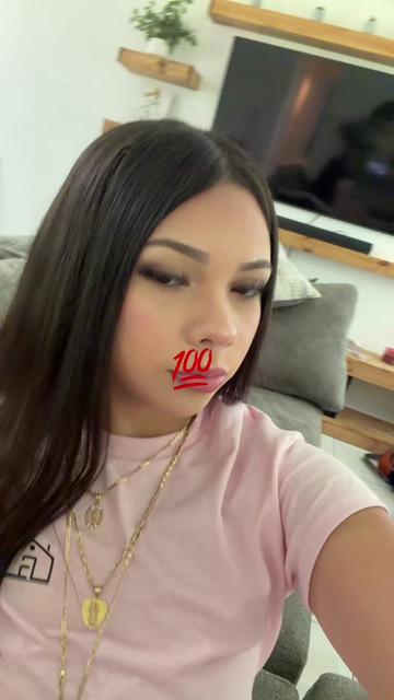@ayyymarilyn