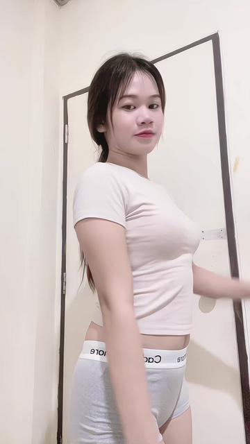 @นุ้ง เมย์