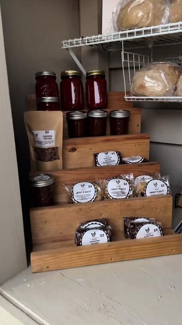 @Jordann | Lady J’s Farmstand