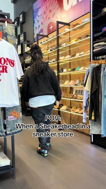 @SNKRHEAD Kay R