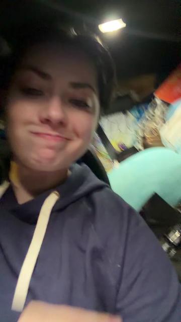 @hailey_brooke