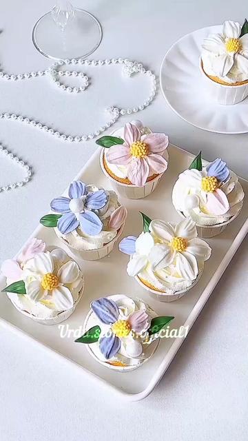 @๐ Urdu Stories Official ๐ง