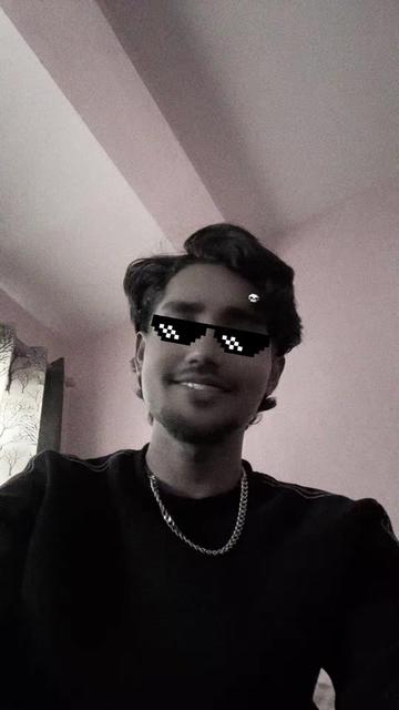 @Anuragalex❤️👑🖤🥀