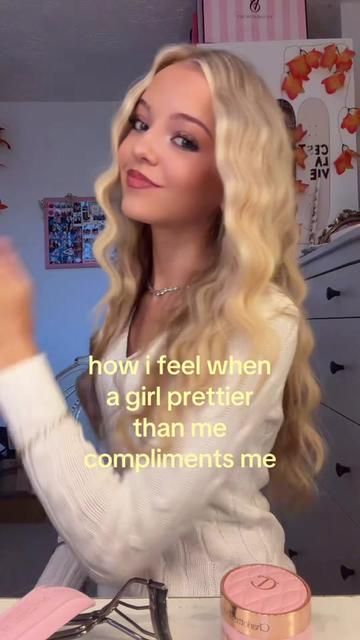 @𝐜𝐡𝐥𝐨𝐞́🍸