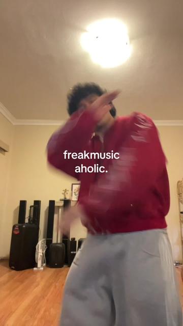 @JJ