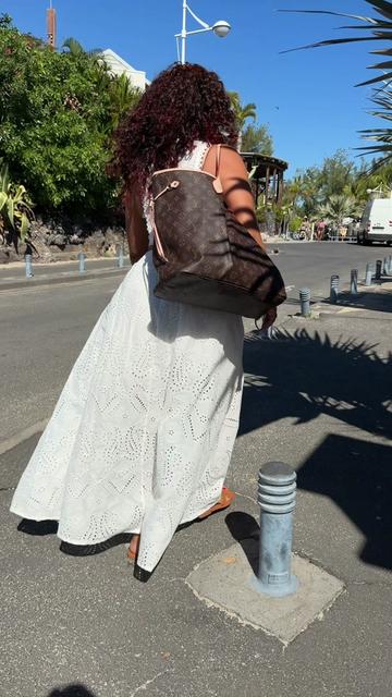 @Leila Nirvana