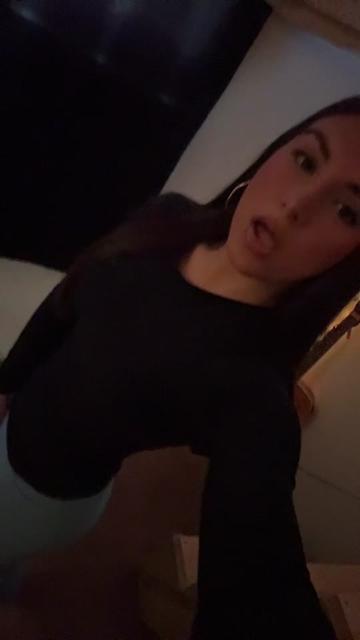 @???