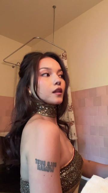 @Emmy Itō