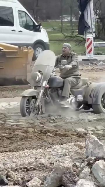 @Moto Bros Moto