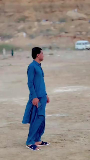 @طاؤس بابا لمسئ🫰