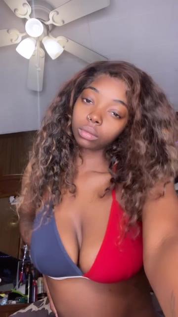 @Deaxbabe