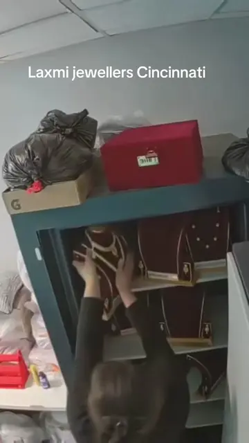 @Lalupinky