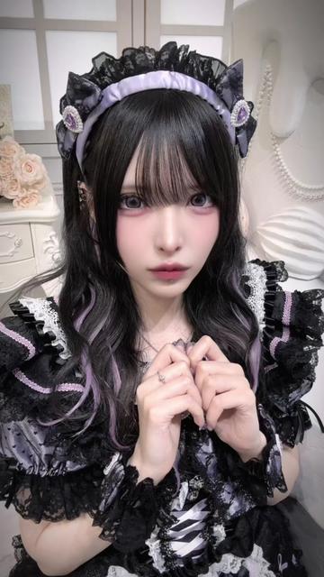 @黒魅らら