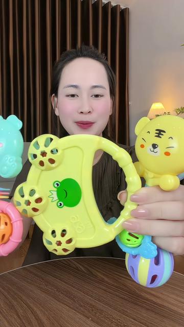 @Mẹ Lan Hương 2 Bé