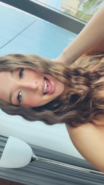 @👸🏽