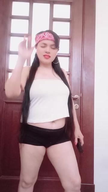 @MONICK TRINIDAD2 THE ROCKER🤟