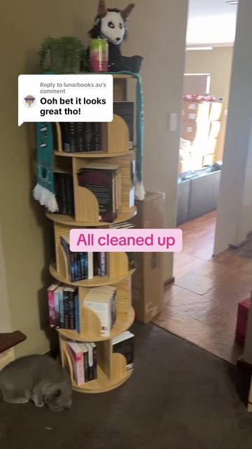 @laurenstbrshelf