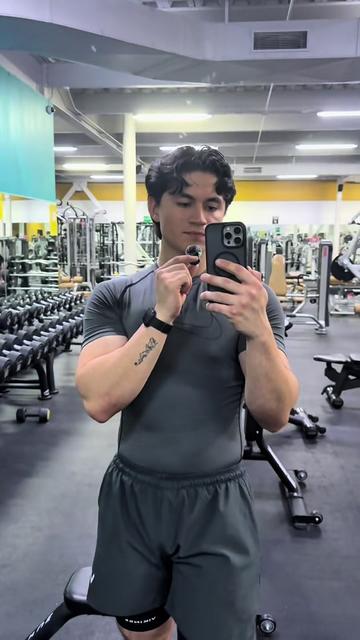 @gusgomeez