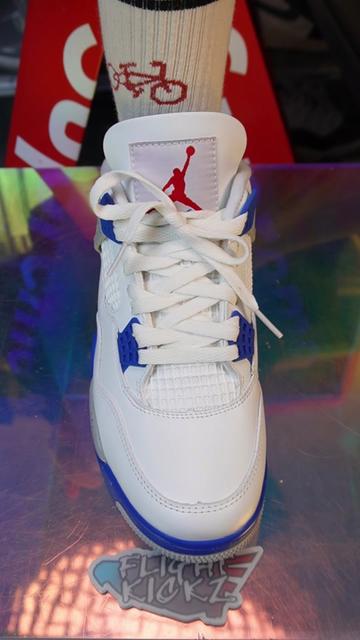 @Lacedsneaker