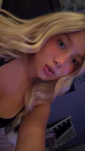 @??
