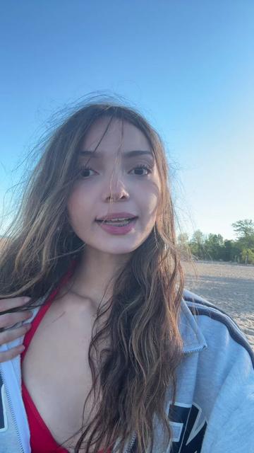 @:) iris