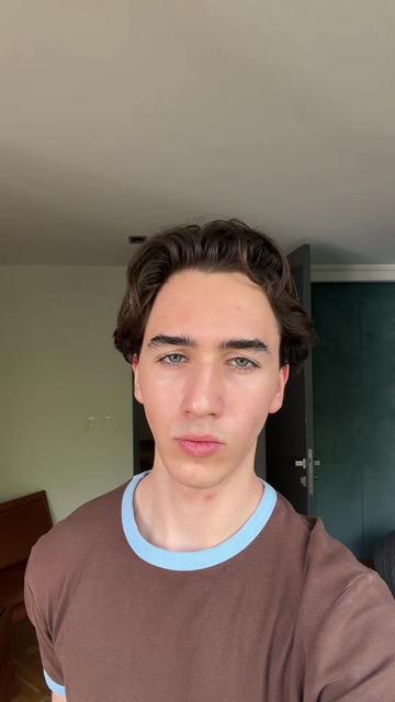 @axelmadrazo