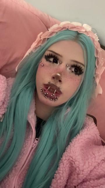 @kissym0lly