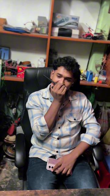 @𝐒Ĩyꫝɱ 🗣️ কালা