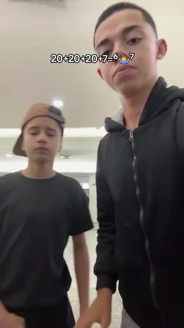 @Os g&ecirc;meos