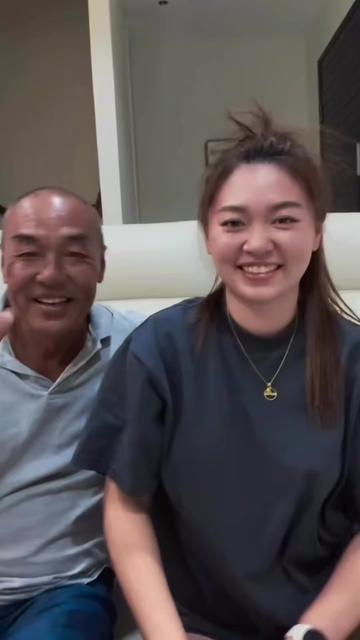 @LindaHiew