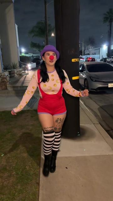 @Shirley🍒🦇🎱