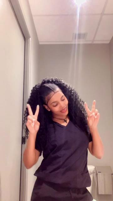 @𝑀𝑒𝑟𝑟𝑦_The_United🦋