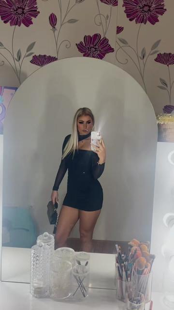 @Nina