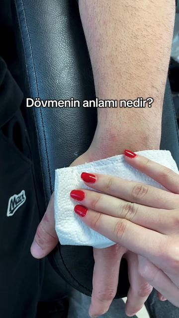 @Fenrir Tattoo