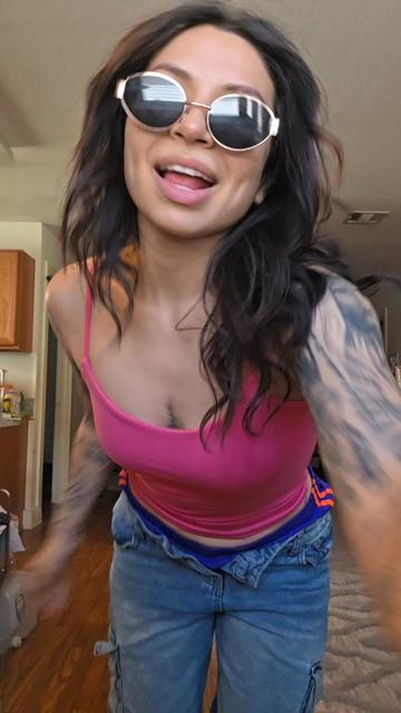 @karina