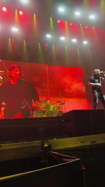 @✩‧₊˚ onix ✩‧₊˚