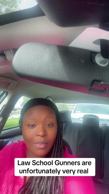 @justalkinggg