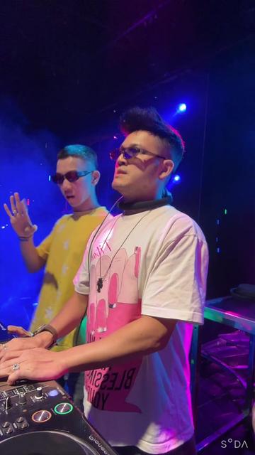 @DJ CÔNG MIO
