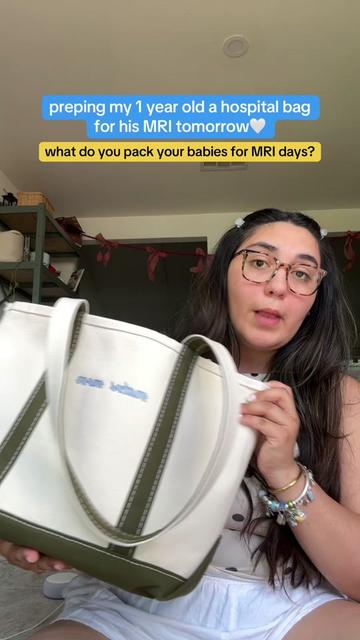 @sophialyse