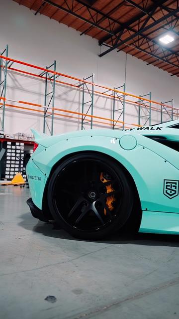 @LIBERTYWALK_Toshi