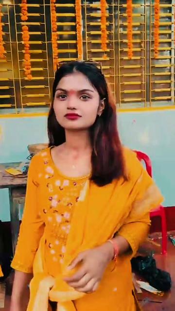 @Nìdhî_Adhikâri 22