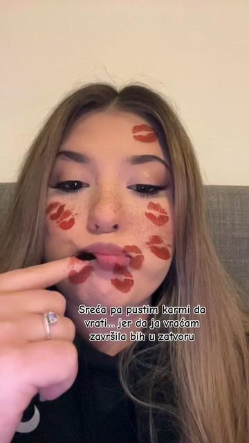 @Vale🩶