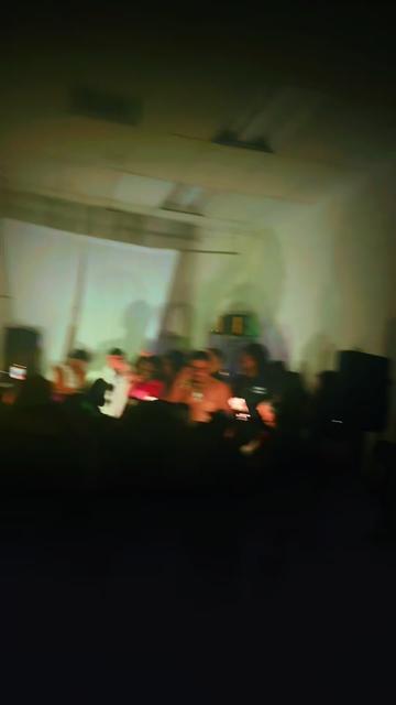 @Narrenboi